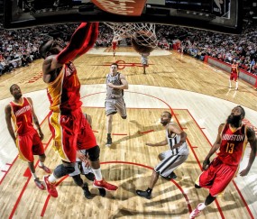 开云体育官方网站-绝境中的红色风暴，阿隆索导演史诗逆转，红牛车队终结梅赛德斯王朝