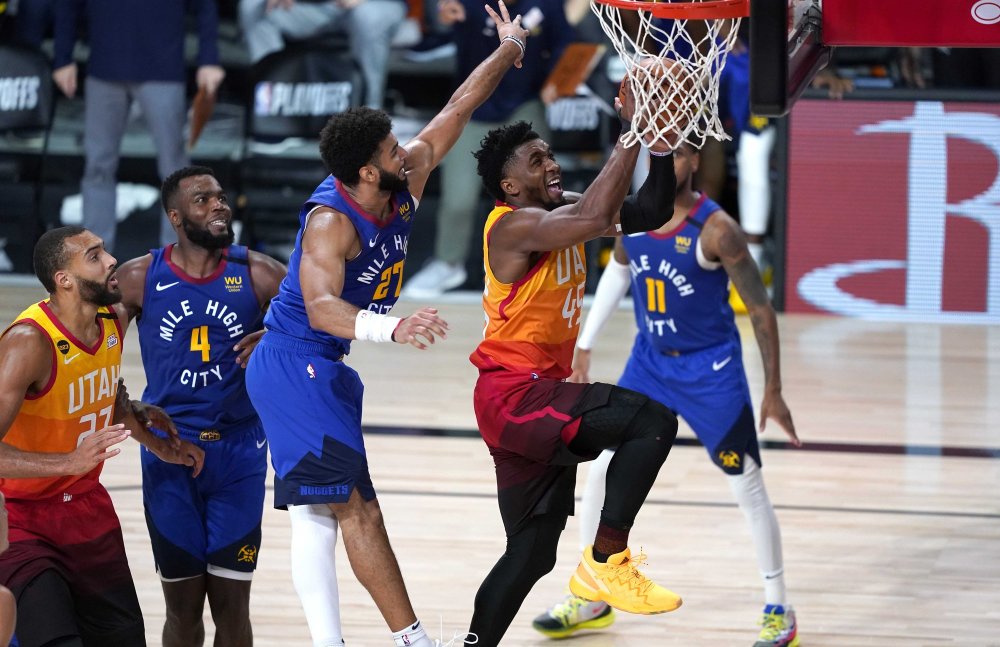 魔术鏖战掘金，萨姆·米切尔爆发神勇