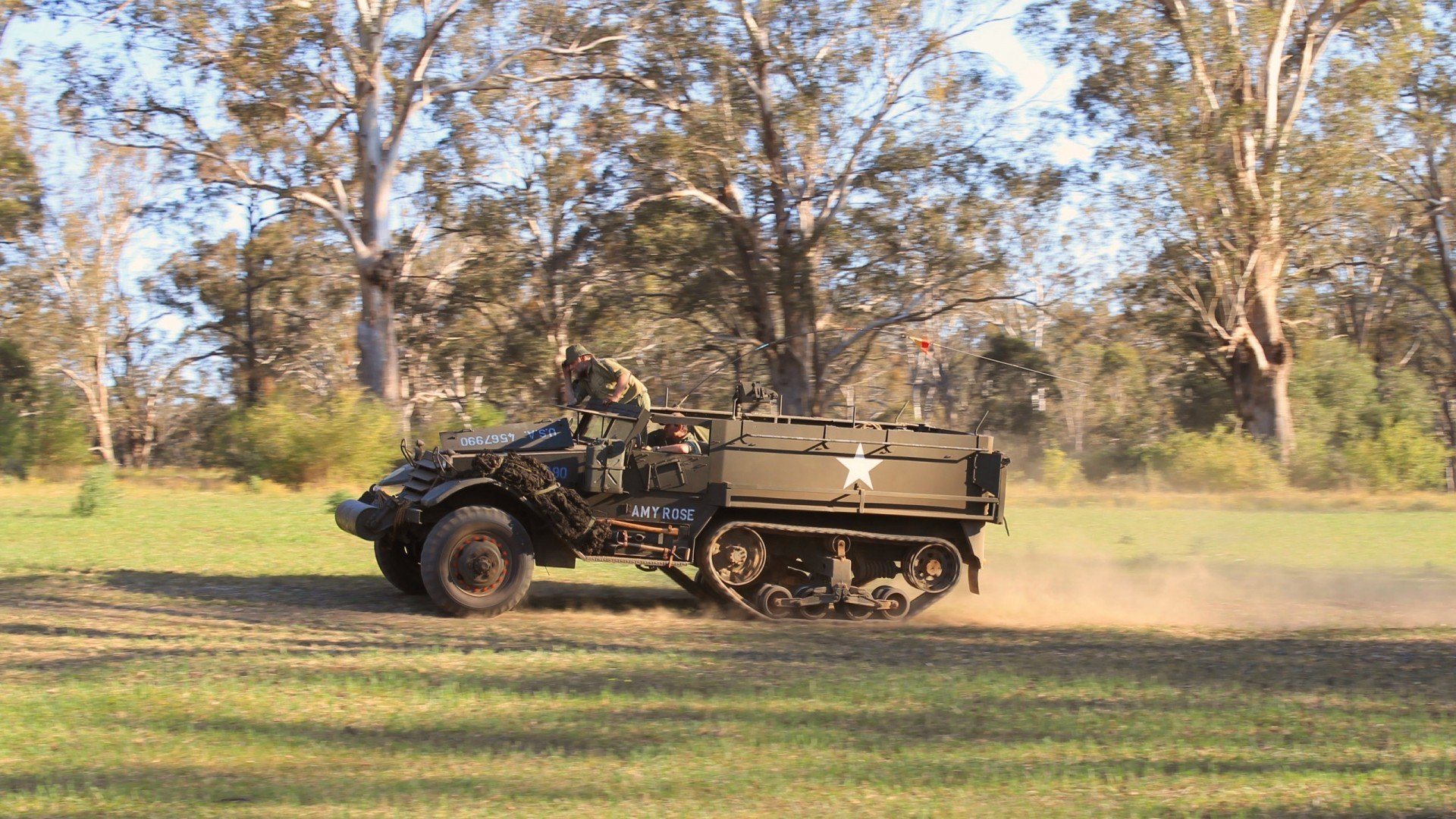 雷霆单节拉开猛龙，范弗利特用实力证明自己